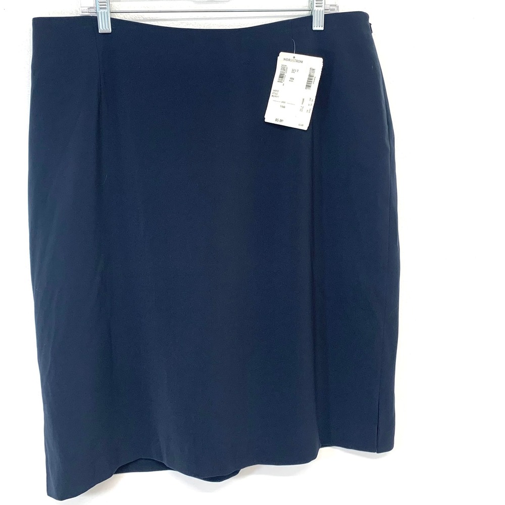 Caslon Navy Blue Straight Pencil Skirt Knee Length Sz 14W Career Capsule‎ New